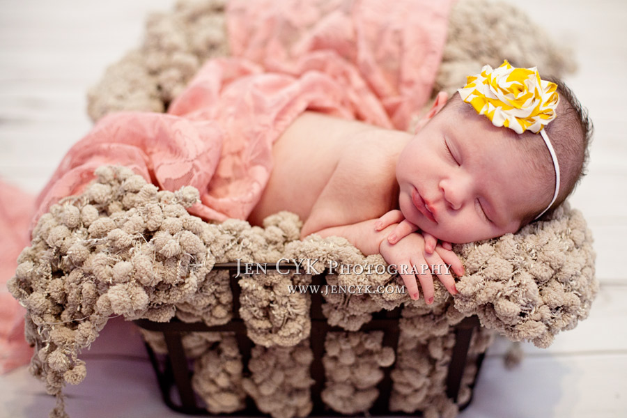 Newborn Pictures (5)