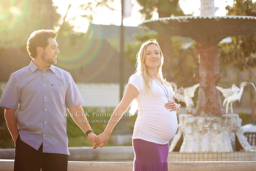 Orange Circle Maternity Photos (4)