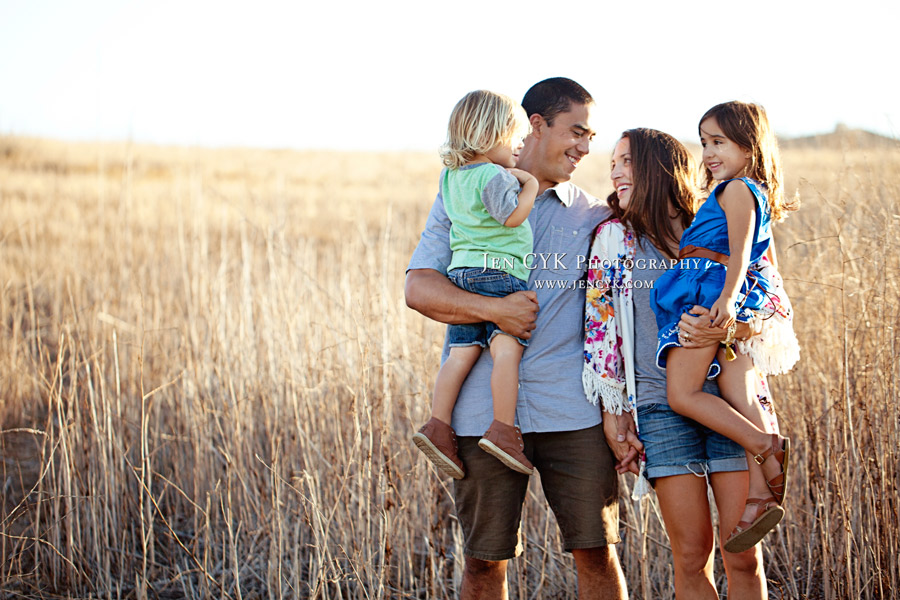 Gorgeous Family Photos Huntington Beach (9)