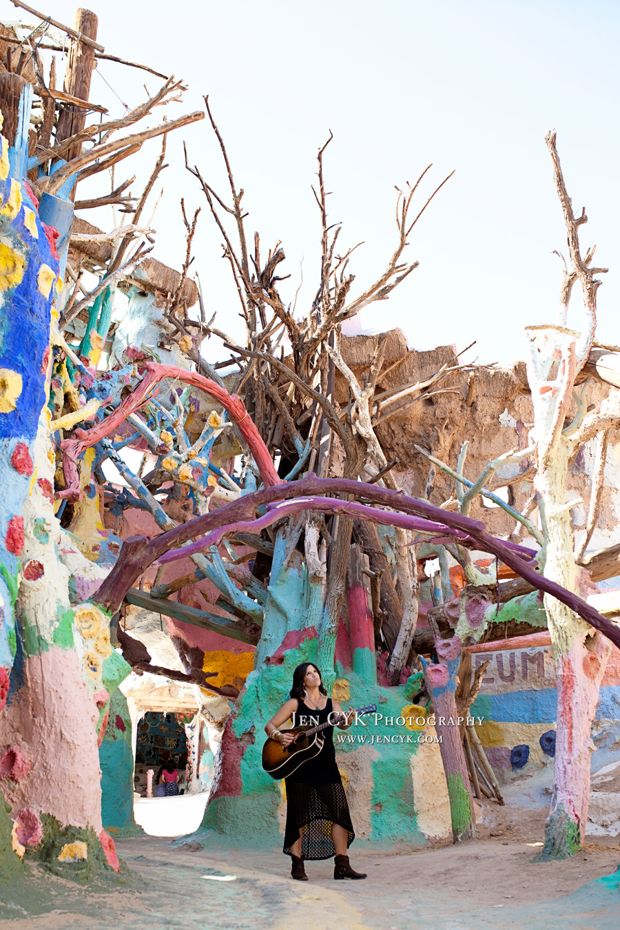 Salvation Mountain Girl Guitar (1)