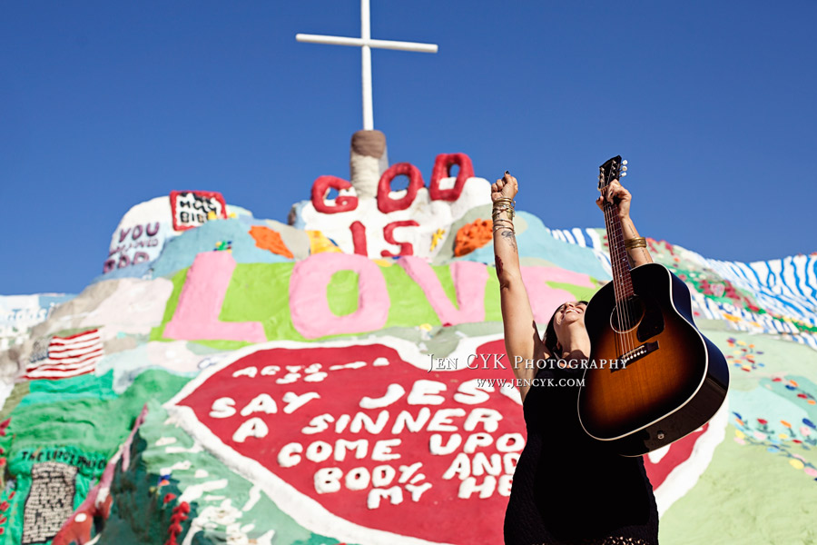 Salvation Mountain Girl Guitar (7)