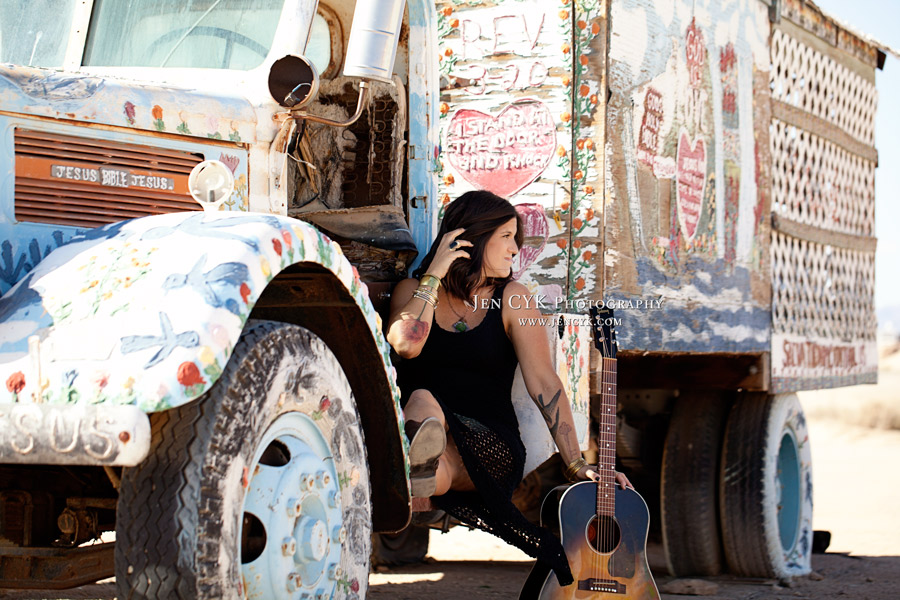 Salvation Mountain Girls Guitar (1)