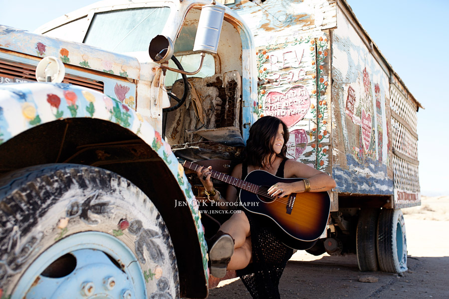 Salvation Mountain Girls Guitars