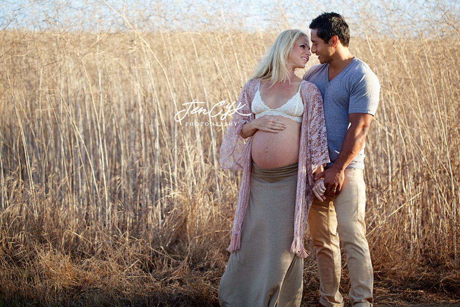 Stunning OC Maternity Photos (6)