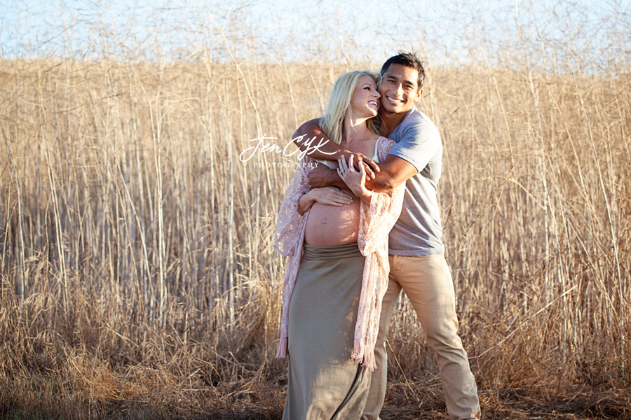 Stunning OC Maternity Photos (8)