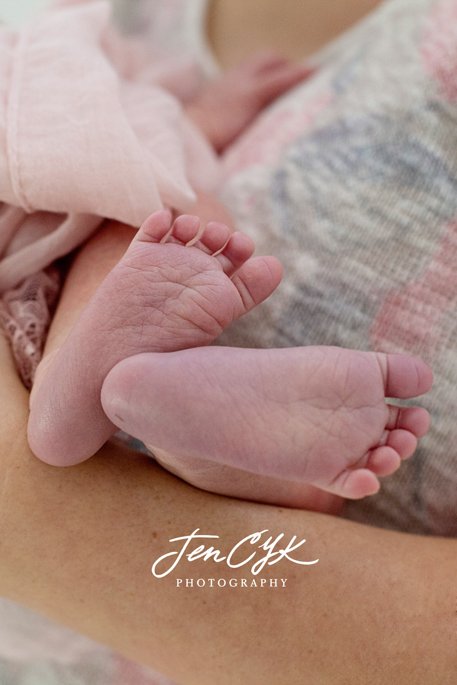 Best LA Newborn Photos (15)