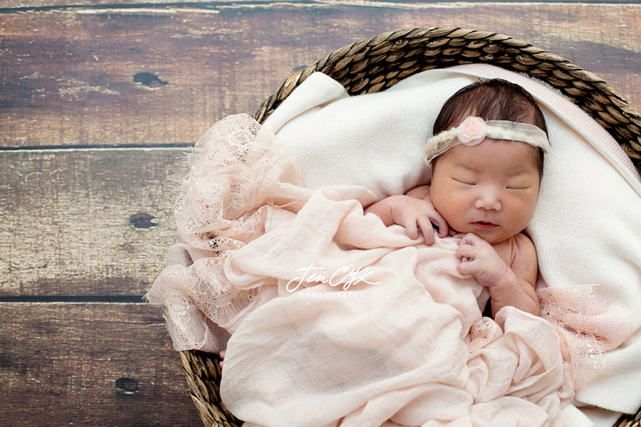 Best LA Newborn Photos (3)