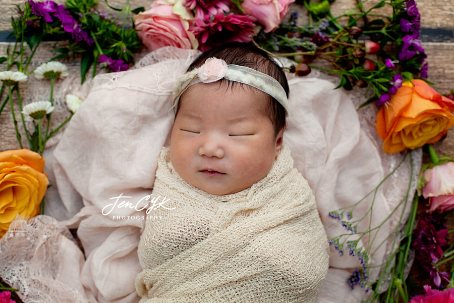 Best LA Newborn Photos (5)